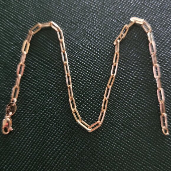 Jewelry - paper clip design bracelet